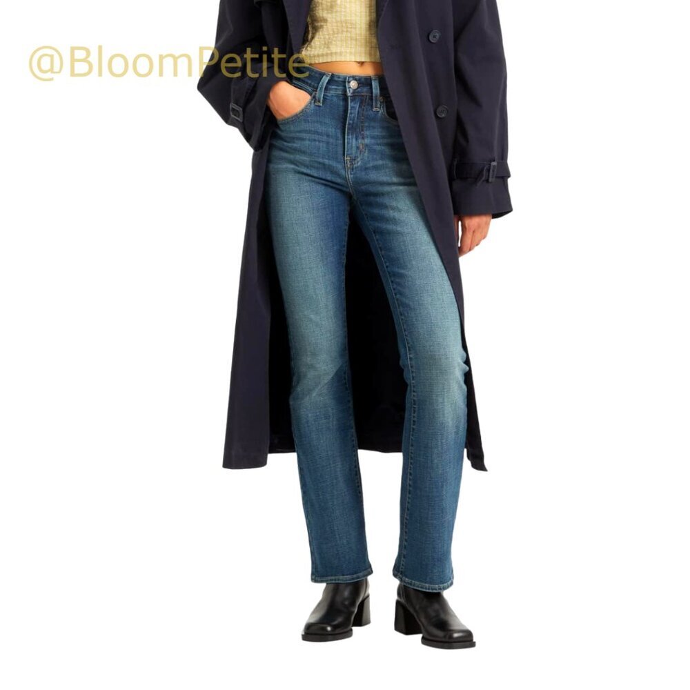High Rise Bootcut Jeans, 60% Cotton 23% Viscose 16% Polyester 1% Elastane